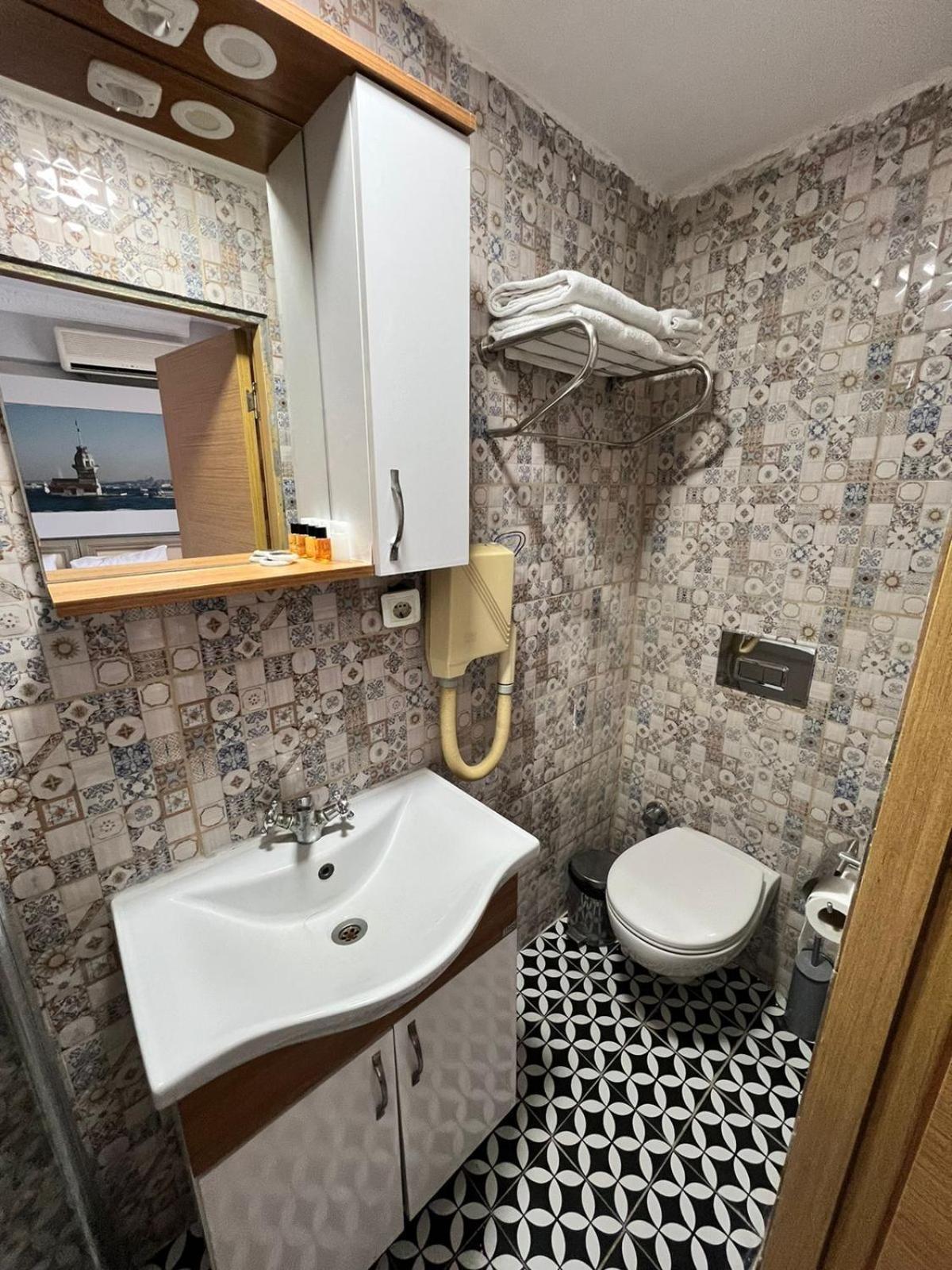 Elite Plus Family Hotel Old City Istanbul Exteriör bild