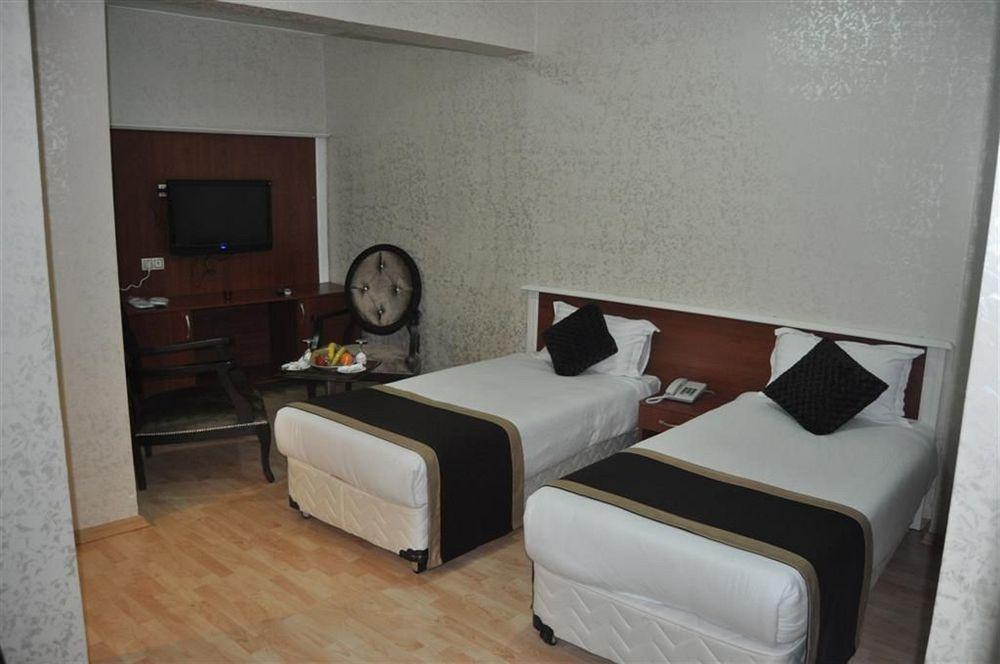 Elite Plus Family Hotel Old City Istanbul Exteriör bild