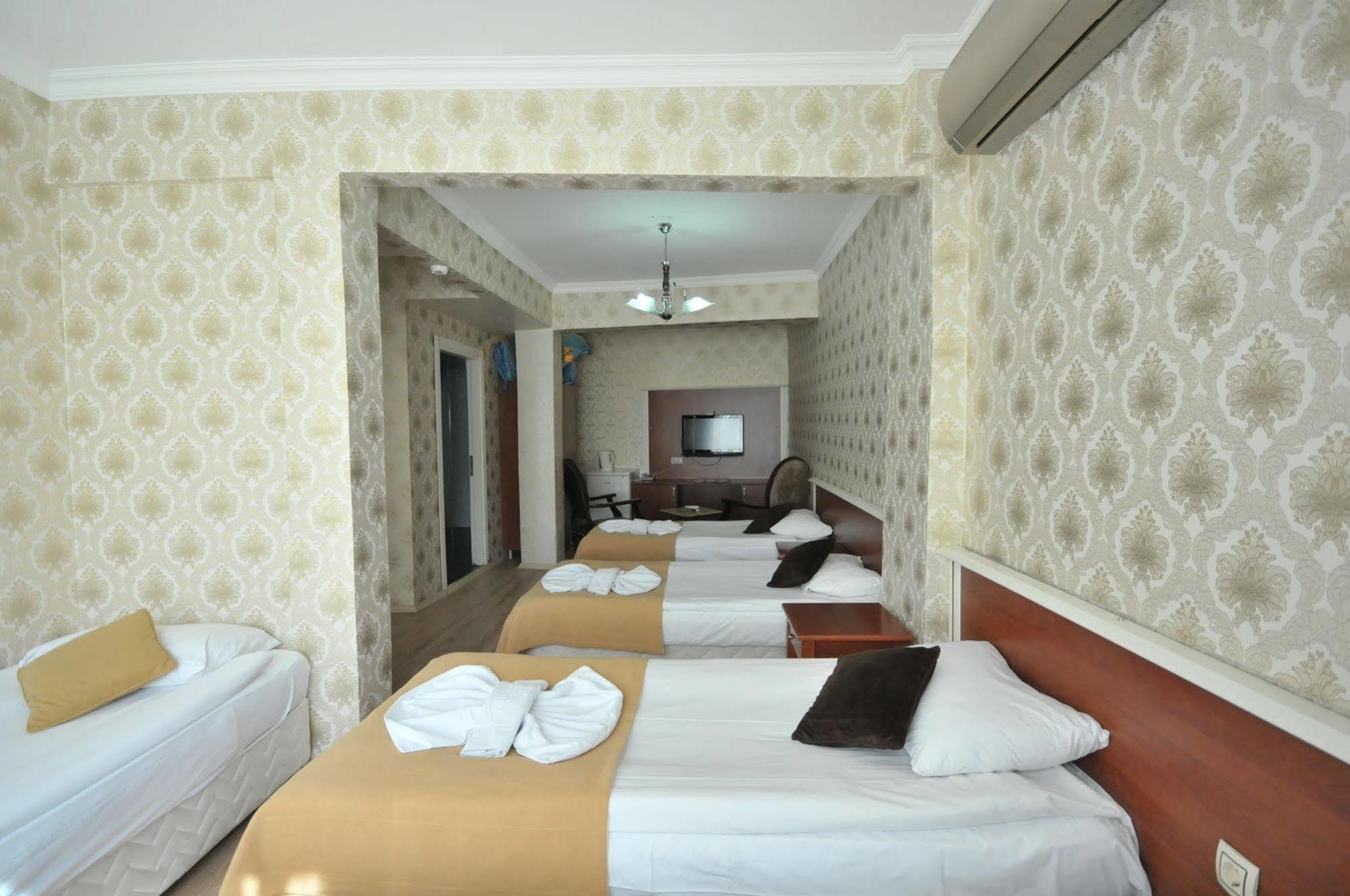 Elite Plus Family Hotel Old City Istanbul Exteriör bild