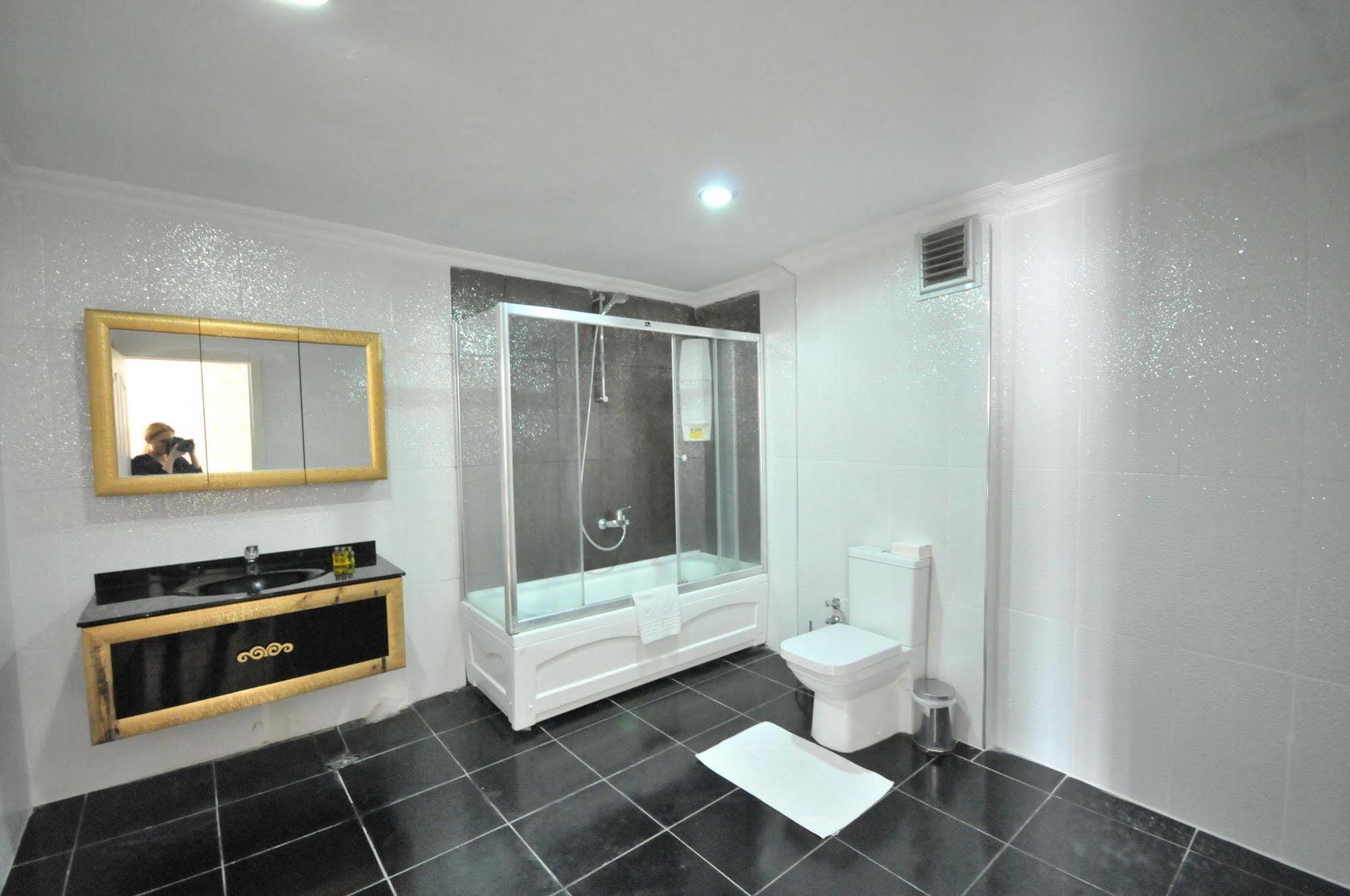 Elite Plus Family Hotel Old City Istanbul Exteriör bild